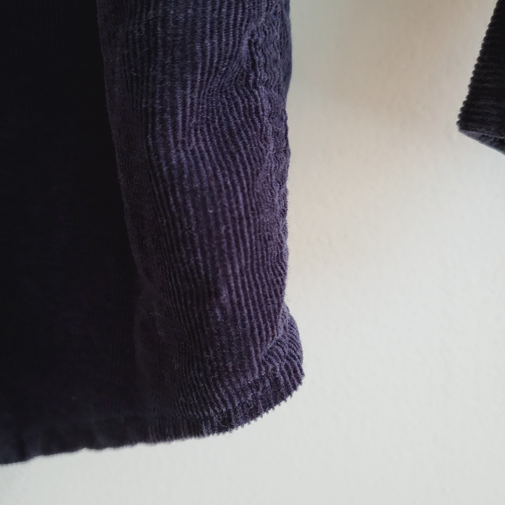 3/$35 The Children's Place size 5/6 navy corduroy button shirt size 5/6 - Picture 3 of 4